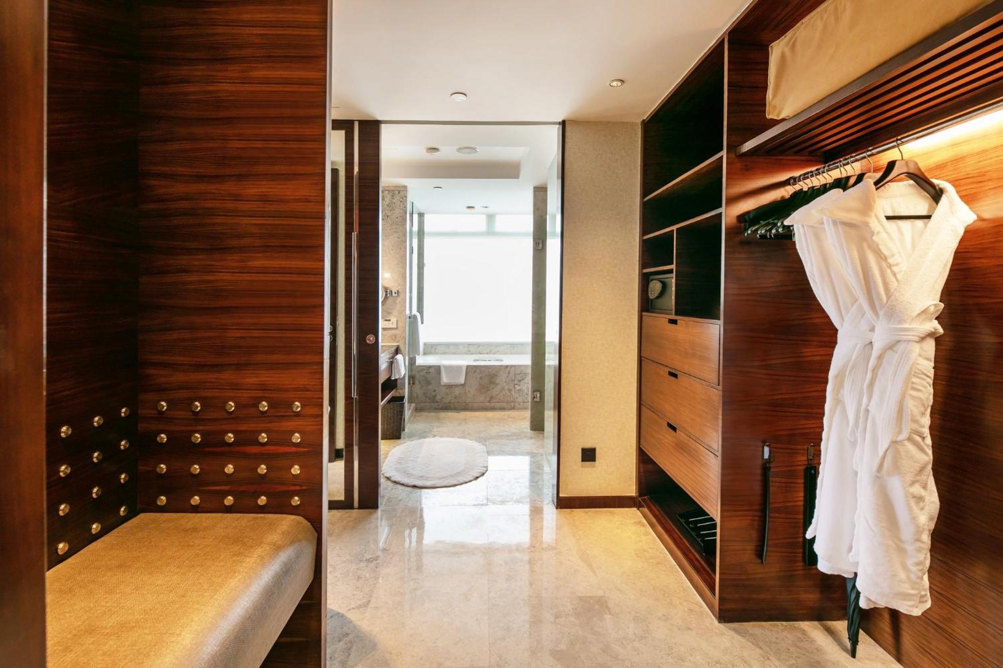 Intercontinental Foshan By Ihg - Canton Fair Free Shuttle Bus Esterno foto